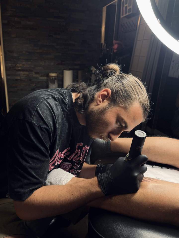 Tatoueur professionnel Roquevaire